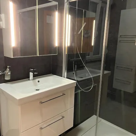 3 Pieces 아파트 Mommenheim