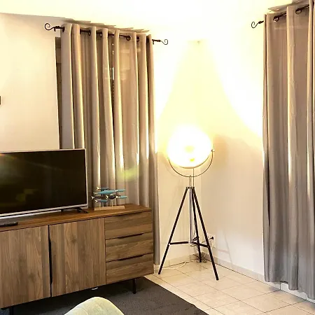 Apartment 3 Pieces